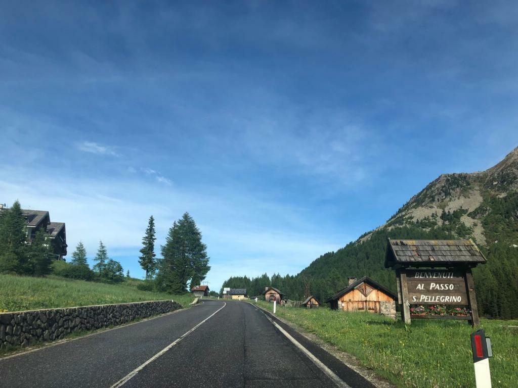 Appartamento Ab Passo San Pellegrino Dış mekan fotoğraf