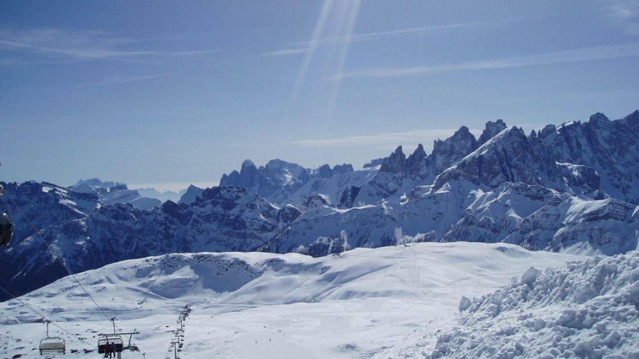 Appartamento Ab Passo San Pellegrino Dış mekan fotoğraf